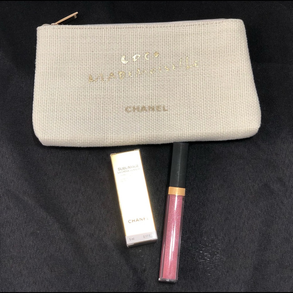 💯 Authentic Chanel Cream Cosmetic Bag Bundle